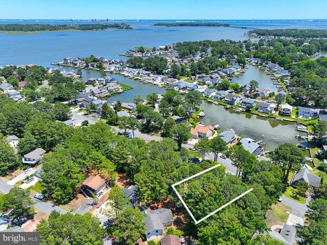 9 LOOKOUT POINT, Ocean Pines, MD 21811
