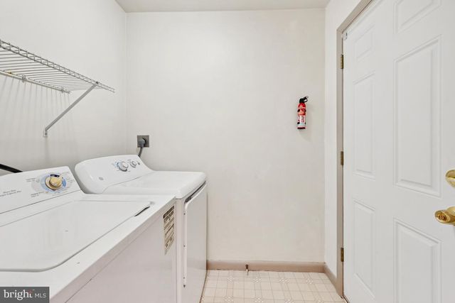 184 ROCKLAND DR, Willingboro, NJ 08046