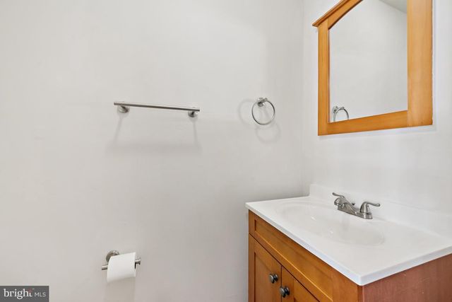 184 ROCKLAND DR, Willingboro, NJ 08046