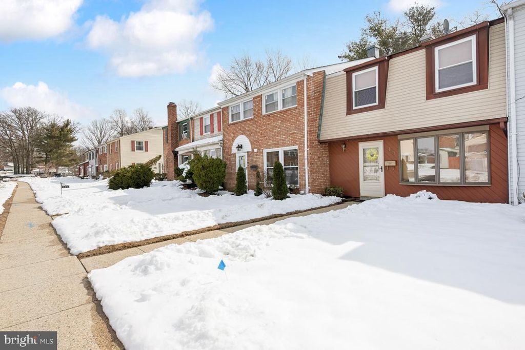 184 ROCKLAND DR, Willingboro, NJ 08046