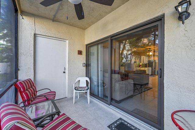 138 S Cypress Road 214, Pompano Beach, FL 33060