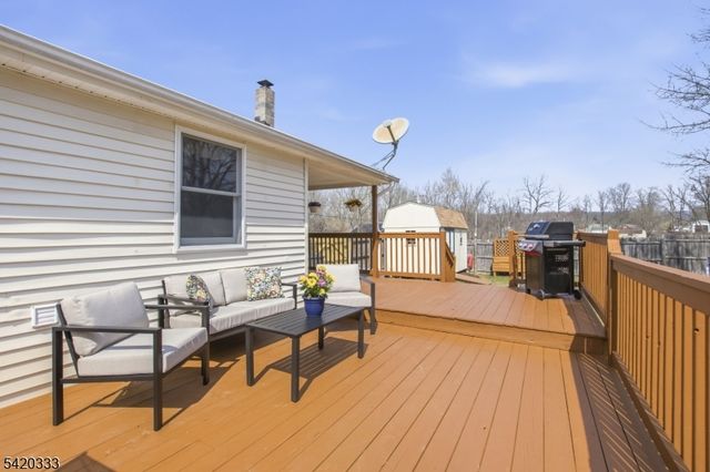 6 Water St, Independence Twp., NJ 07880