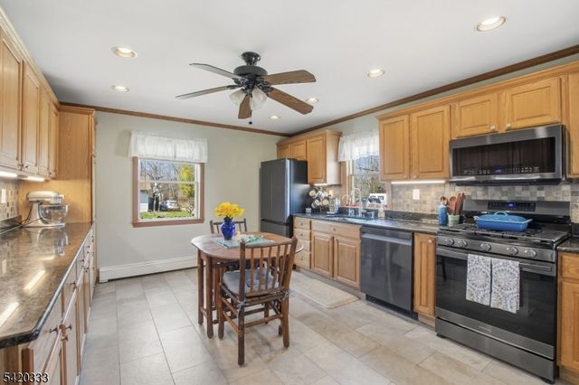 6 Water St, Independence Twp., NJ 07880