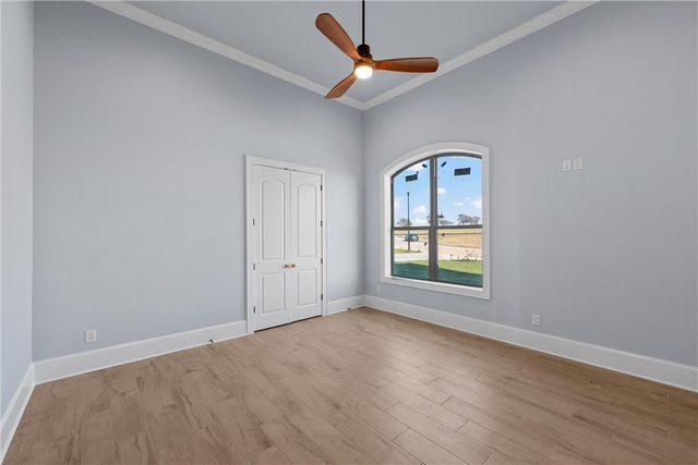 129 Iris Street, Lorena, TX 76655