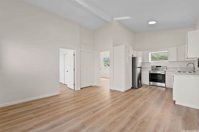 3183 Poelua Place, Honolulu, HI 96822