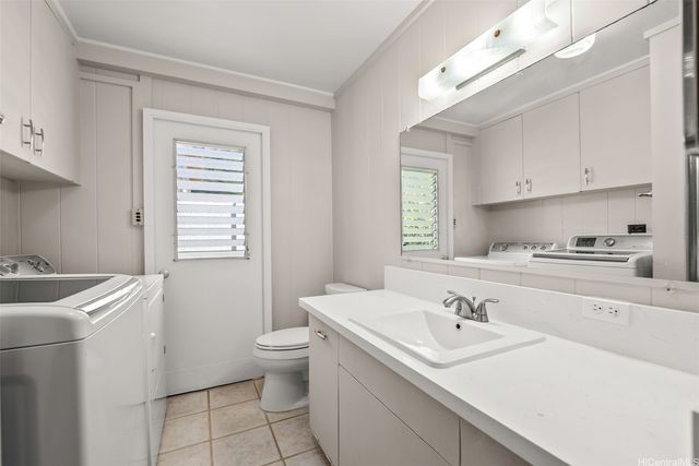 3183 Poelua Place, Honolulu, HI 96822