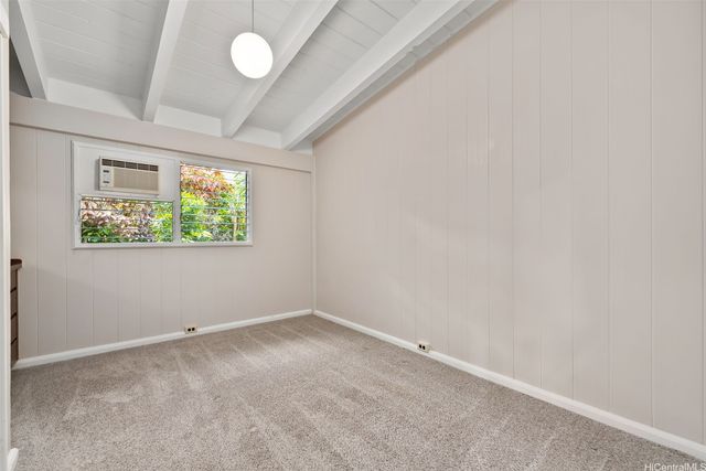 3183 Poelua Place, Honolulu, HI 96822