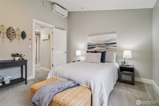 1543 NW 51st Street, Seattle, WA 98107