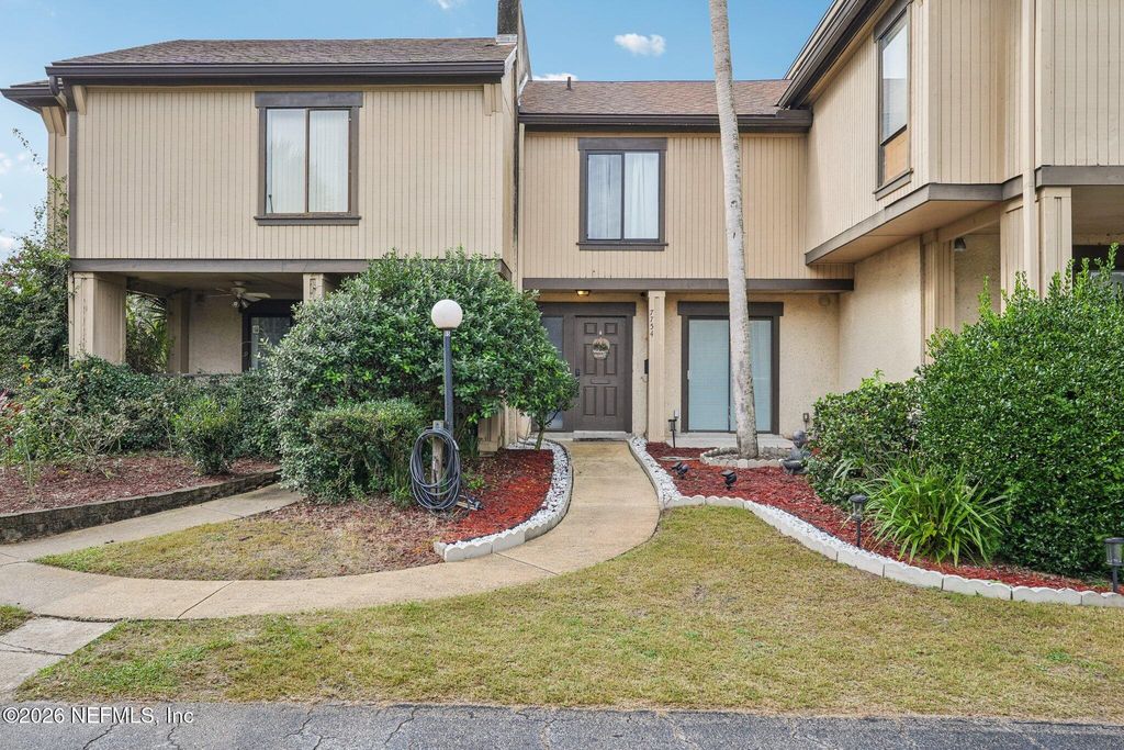 7754 LAS PALMAS Way 135, Jacksonville, FL 32256