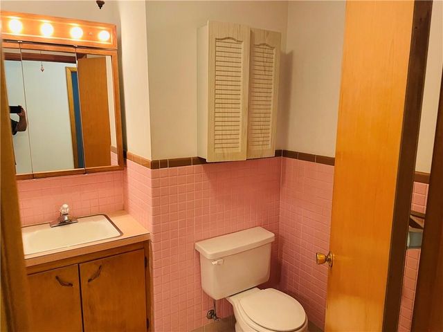 506 1st Terrace, Lansing, KS 66043