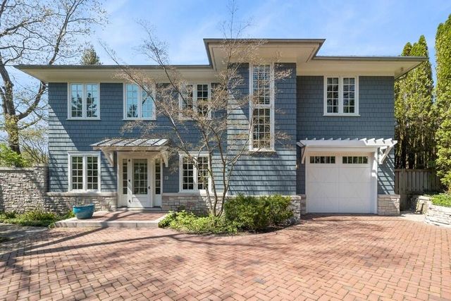 49106 Sun Valley Falls Boulevard, New Buffalo, MI 49117