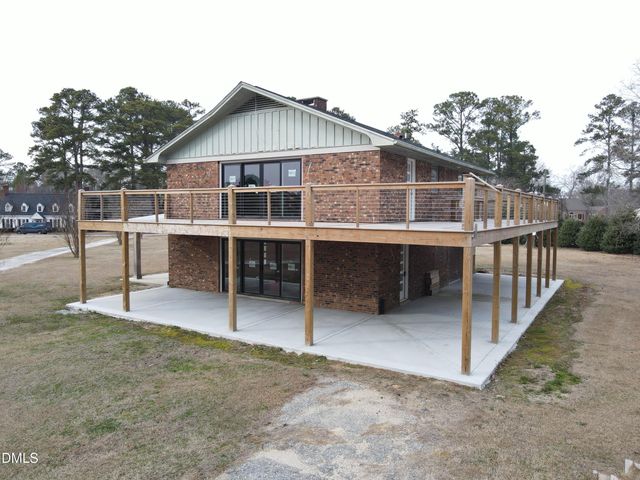 141 Chicora Club Drive, Dunn, NC 28334