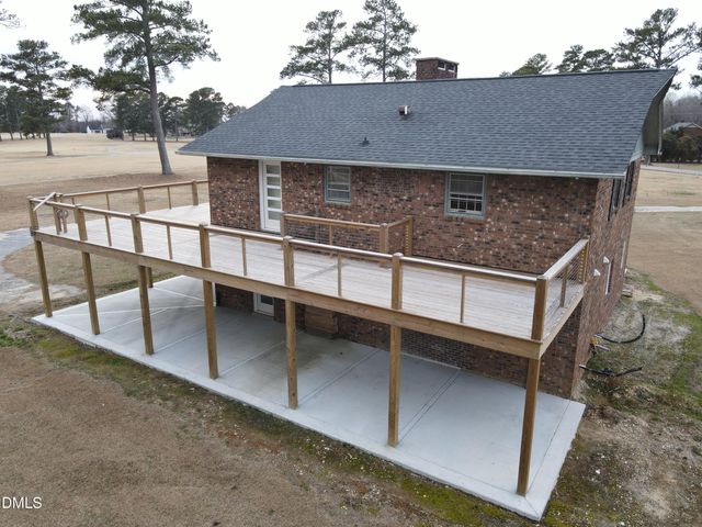 141 Chicora Club Drive, Dunn, NC 28334