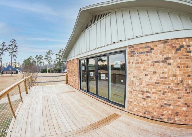 141 Chicora Club Drive, Dunn, NC 28334