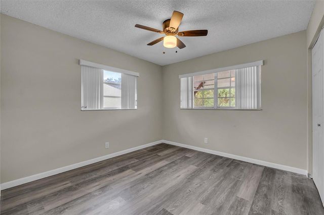 3250 NW 85th Avenue 14, Coral Springs, FL 33065