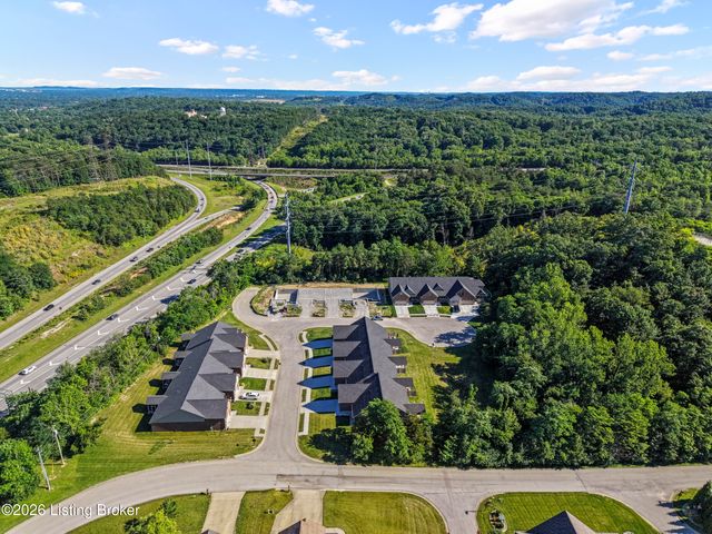810 Katie Ln, New Albany, IN 47150