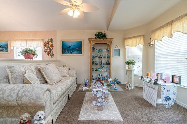 698 LAKE CLARK PLACE, Lakeland, FL 33813