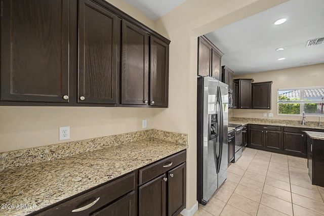 24772 W WEDGEWOOD Avenue, Buckeye, AZ 85326