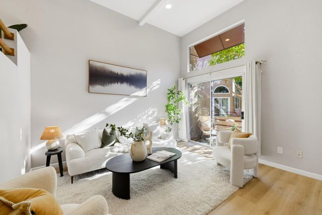 219 Commons Lane, Foster City, CA 94404