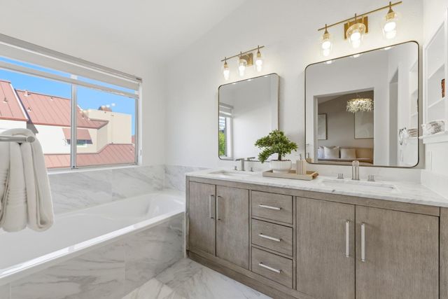 219 Commons Lane, Foster City, CA 94404