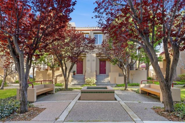 219 Commons Lane, Foster City, CA 94404