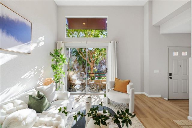 219 Commons Lane, Foster City, CA 94404