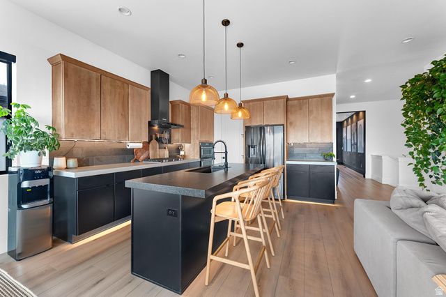 760 S MILLER AVE, North Salt Lake, UT 84054