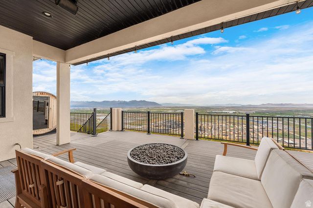 760 S MILLER AVE, North Salt Lake, UT 84054