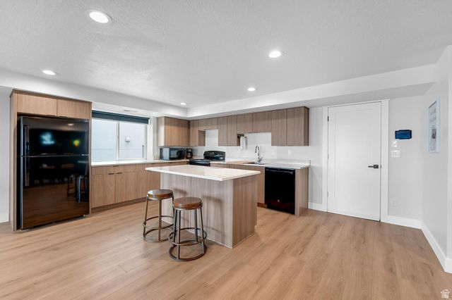 760 S MILLER AVE, North Salt Lake, UT 84054