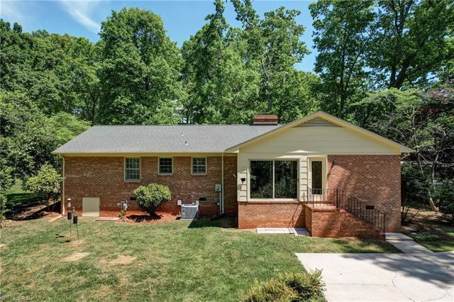 901 Country Club Drive, Reidsville, NC 27320