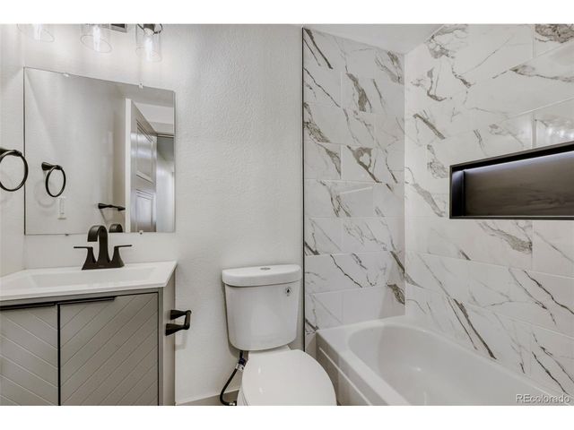 4402 E 117th Ct, Thornton, CO 80233