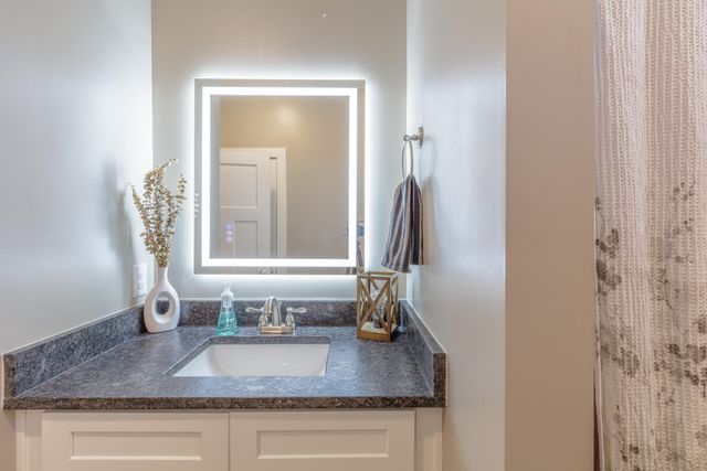 176 Rock Bridge Drive, Ringgold, GA 30736