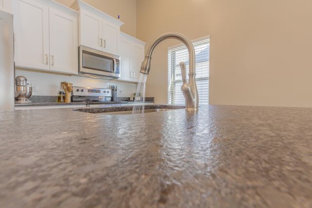 176 Rock Bridge Drive, Ringgold, GA 30736