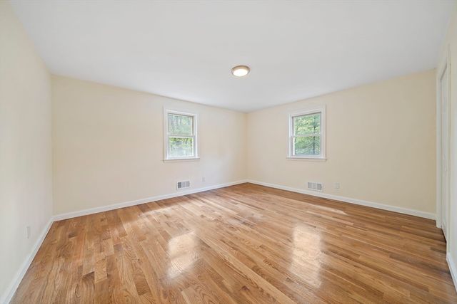 499 South Street, Holbrook, MA 02343