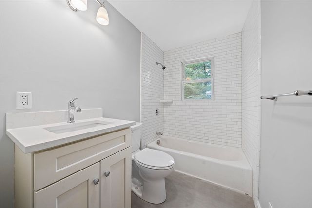 499 South Street, Holbrook, MA 02343