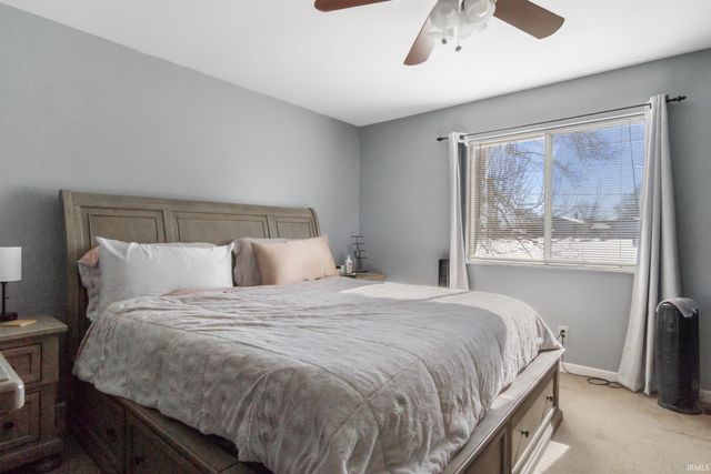 1112 Salem Lane, Evansville, IN 47710