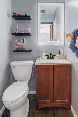 1112 Salem Lane, Evansville, IN 47710