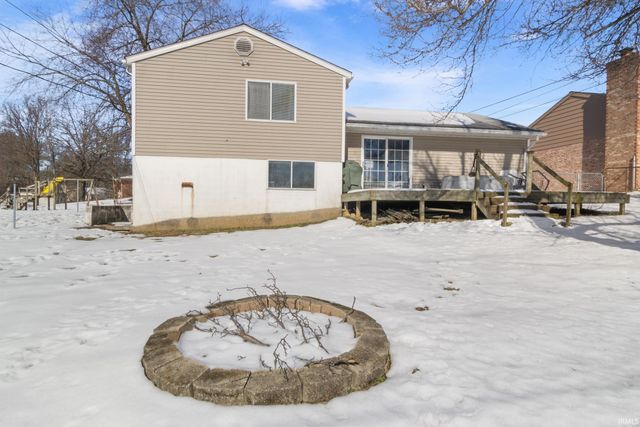 1112 Salem Lane, Evansville, IN 47710