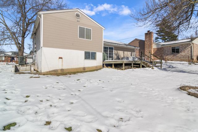 1112 Salem Lane, Evansville, IN 47710