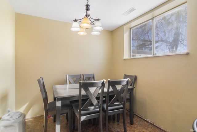 1112 Salem Lane, Evansville, IN 47710