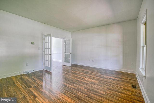 344 W CHARLOTTE ST, Millersville, PA 17551