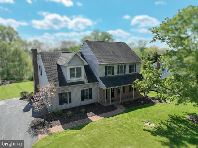 344 W CHARLOTTE ST, Millersville, PA 17551