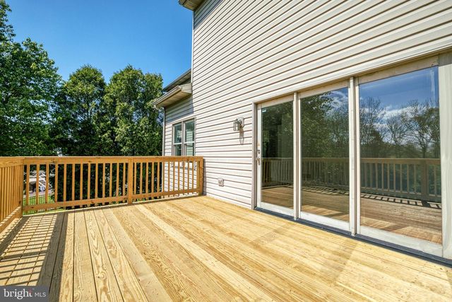 344 W CHARLOTTE ST, Millersville, PA 17551