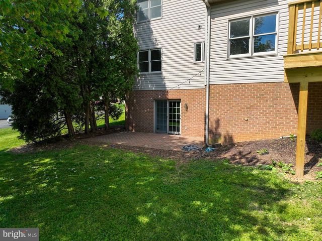 344 W CHARLOTTE ST, Millersville, PA 17551