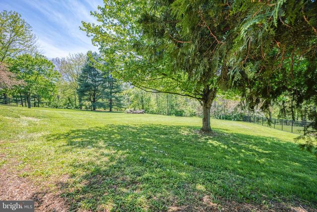 344 W CHARLOTTE ST, Millersville, PA 17551