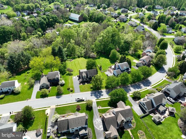 344 W CHARLOTTE ST, Millersville, PA 17551