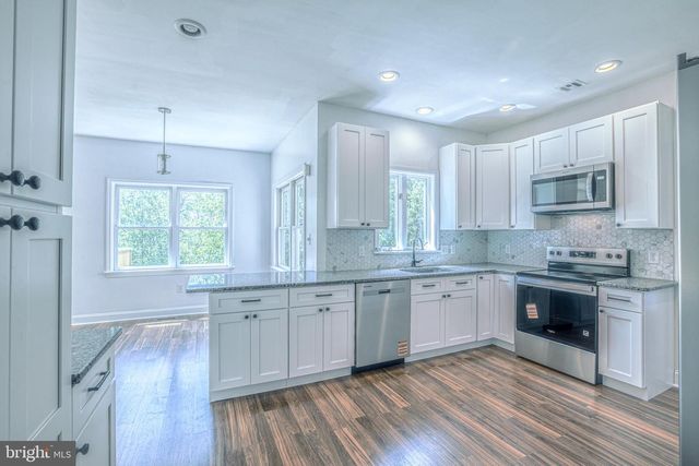 344 W CHARLOTTE ST, Millersville, PA 17551