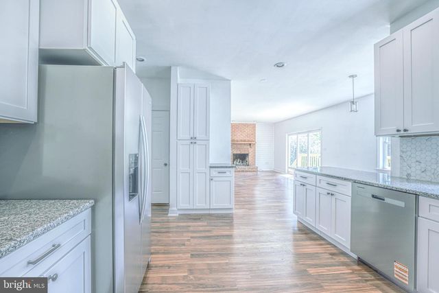 344 W CHARLOTTE ST, Millersville, PA 17551