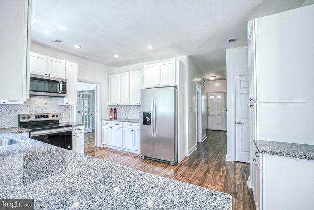 344 W CHARLOTTE ST, Millersville, PA 17551