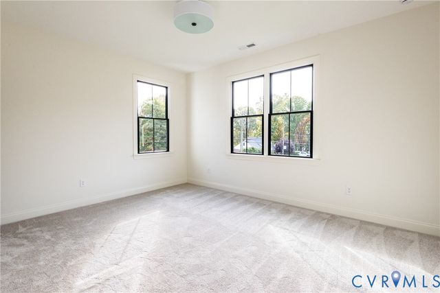 8905 Burkhart Dr, Henrico, VA 23229